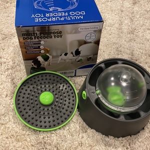 MULTI PURPOSE DOG FEEDER TOY